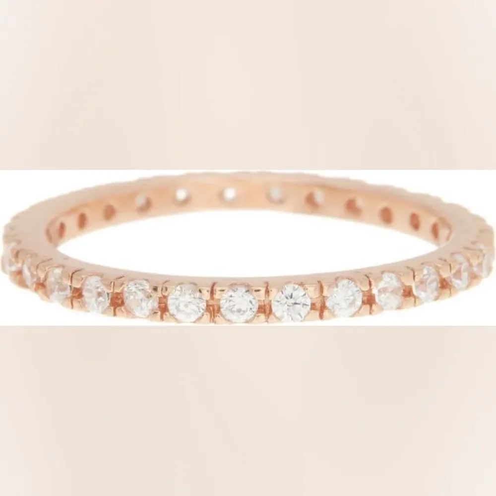 🔸️NWT Adornia Swarovski Crystal Accented Eternity Band Size 7